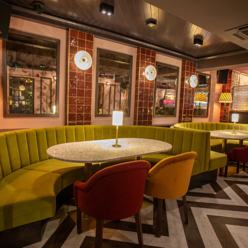 Luna Blu | Thursday 19 November